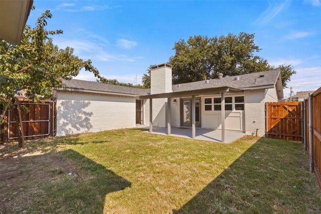 1528 Carnation Drive, Lewisville, TX 75067