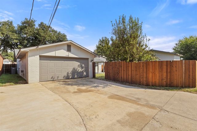 1528 Carnation Drive, Lewisville, TX 75067