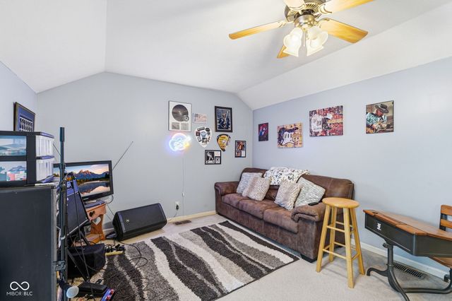 7995 Cobblesprings Drive, Avon, IN 46123