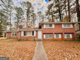 4887 Pine Shadows Drive, Stone Mountain, GA 30088