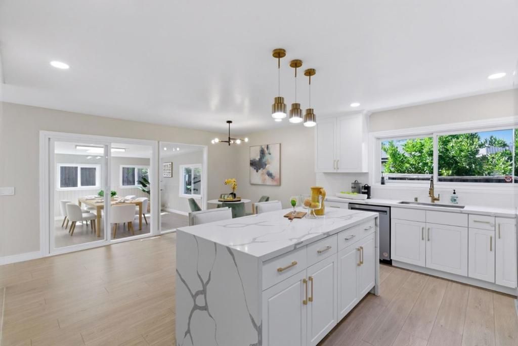 Image 10 of property listing at 1439 Miller Avenue, San Jose, CA 95129