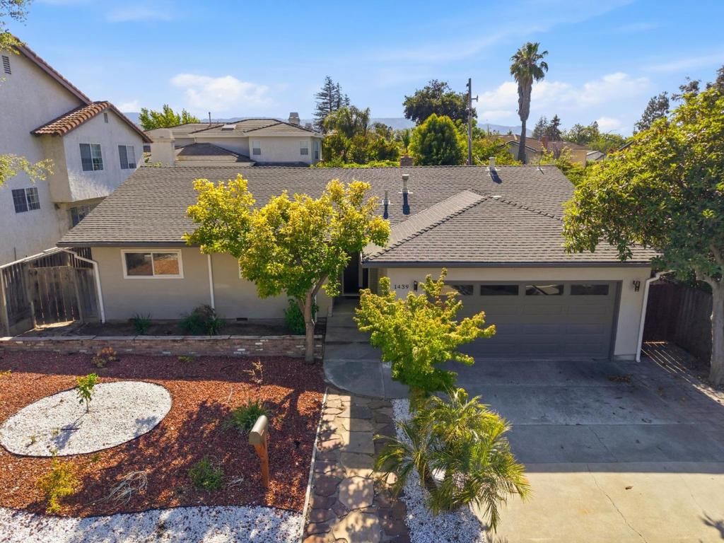 Image 5 of property listing at 1439 Miller Avenue, San Jose, CA 95129
