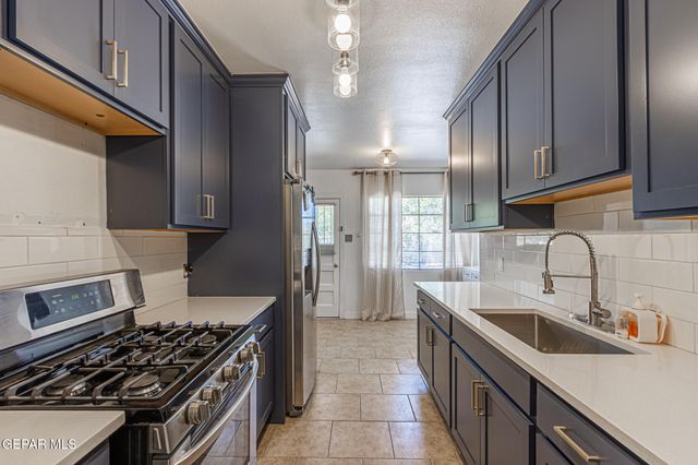 8115 LA PALOMA Circle, El Paso, TX 79907