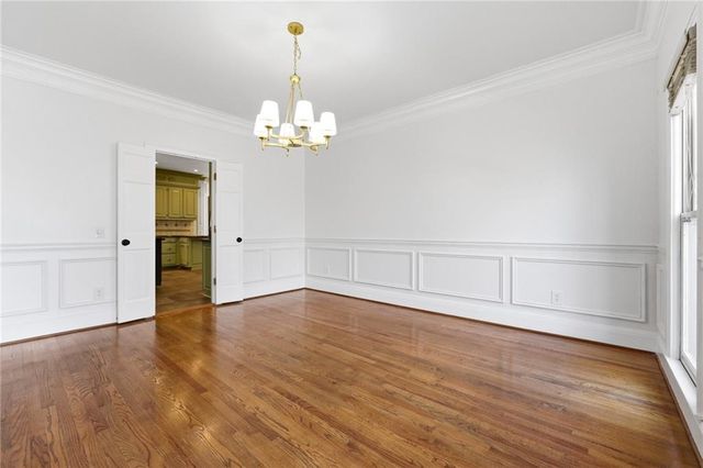 7300 Chattahoochee Bluff Drive, Atlanta, GA 30350