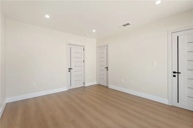 18921 Keswick Street, Reseda, CA 91335