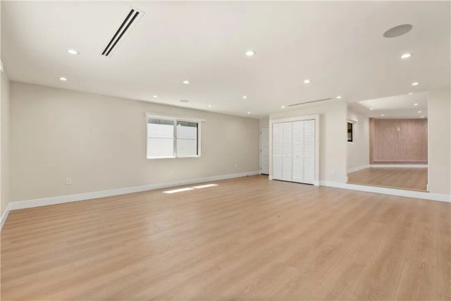 18921 Keswick Street, Reseda, CA 91335