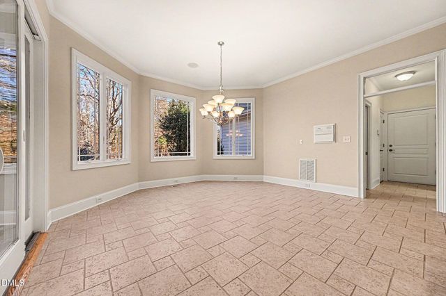 208 Meadow Run Drive, Chapel Hill, NC 27517