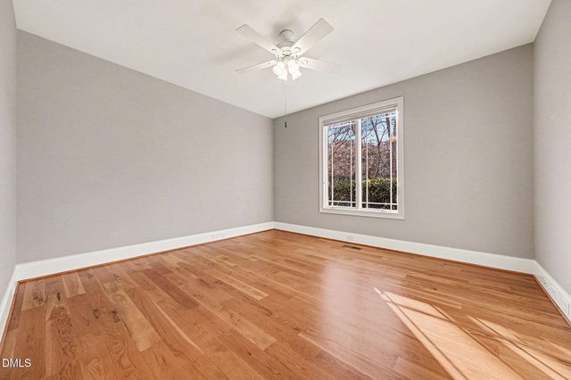 208 Meadow Run Drive, Chapel Hill, NC 27517