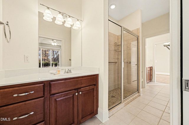 208 Meadow Run Drive, Chapel Hill, NC 27517