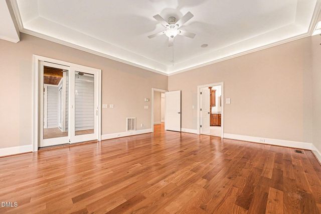 208 Meadow Run Drive, Chapel Hill, NC 27517