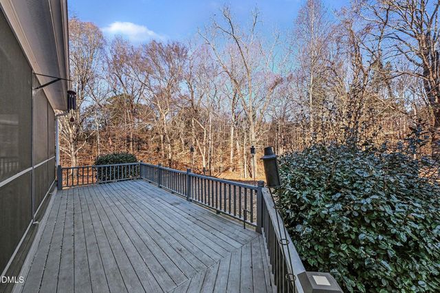 208 Meadow Run Drive, Chapel Hill, NC 27517