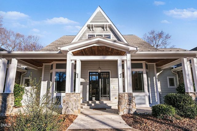 208 Meadow Run Drive, Chapel Hill, NC 27517