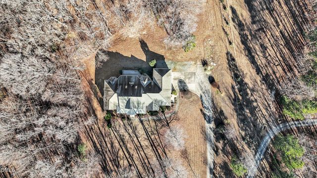 208 Meadow Run Drive, Chapel Hill, NC 27517