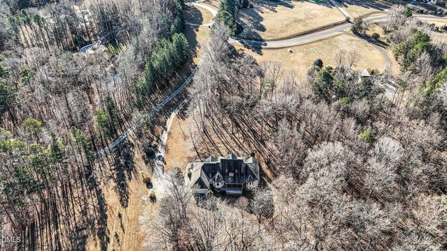 208 Meadow Run Drive, Chapel Hill, NC 27517