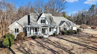 208 Meadow Run Drive, Chapel Hill, NC 27517
