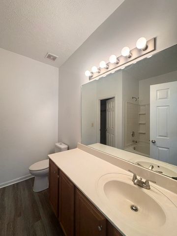 8401 Charbay Cir, Brentwood, TN 37027