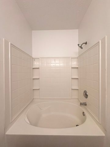 8401 Charbay Cir, Brentwood, TN 37027