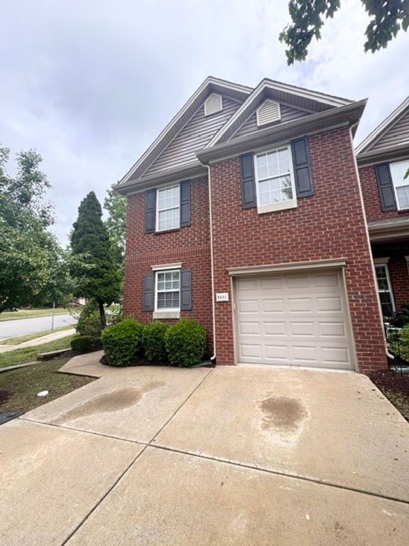 8401 Charbay Cir, Brentwood, TN 37027