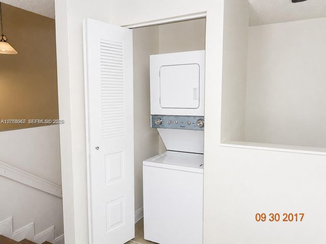 4970 NW 97th Place 309, Doral, FL 33178