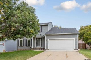 2616 Tulip Lane, Bellevue, NE 68147