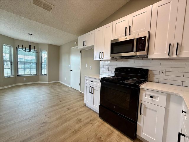 5335 HYDE PARK AVENUE, Orlando, FL 32808