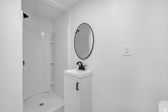 7004 W 3980 S, West Valley City, UT 84128