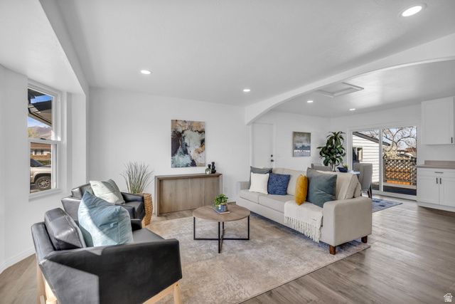 7004 W 3980 S, West Valley City, UT 84128