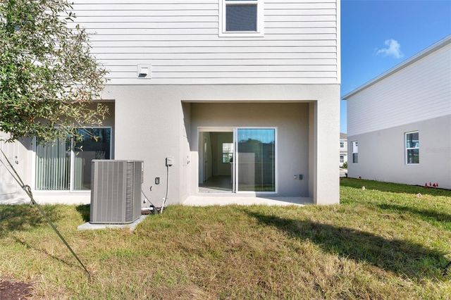 2987 SKYLINE LOOP, Kissimmee, FL 34758