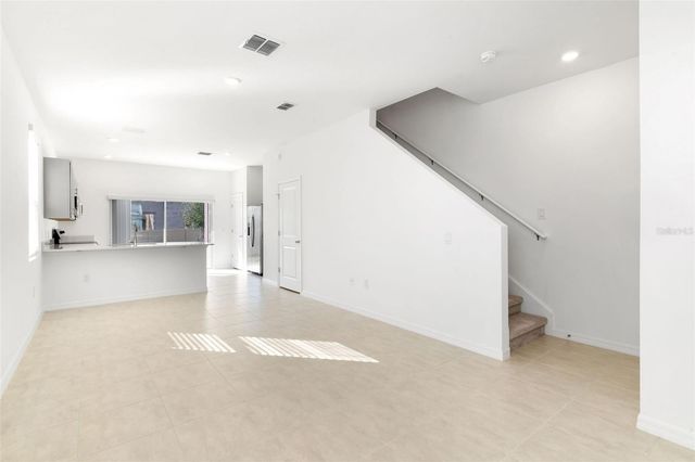 2987 SKYLINE LOOP, Kissimmee, FL 34758