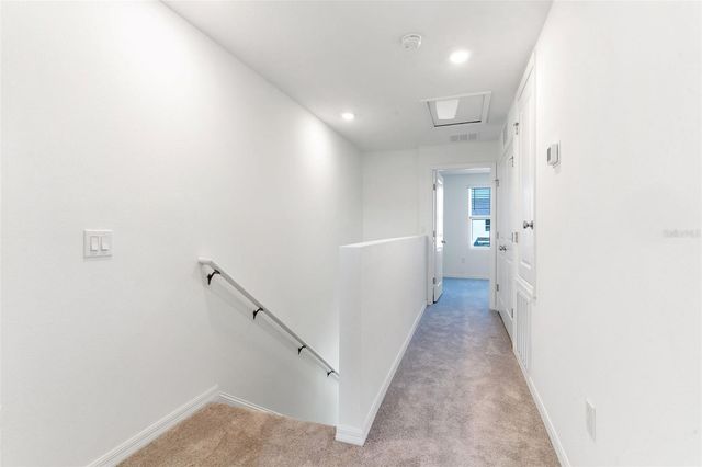 2987 SKYLINE LOOP, Kissimmee, FL 34758