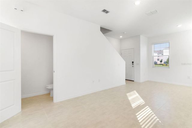 2987 SKYLINE LOOP, Kissimmee, FL 34758