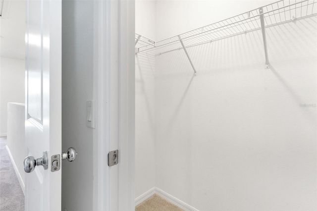 2987 SKYLINE LOOP, Kissimmee, FL 34758