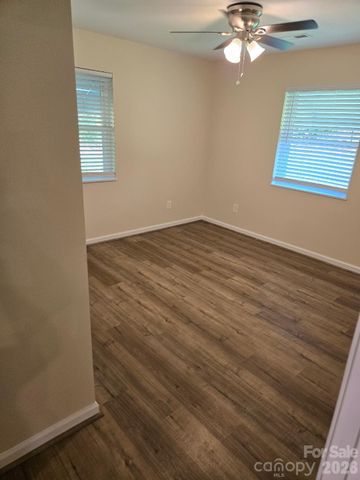 1352 Steed Street, Rock Hill, SC 29732