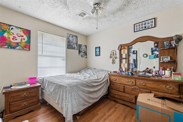 1036 Larkspur Road, Moore, OK 73160