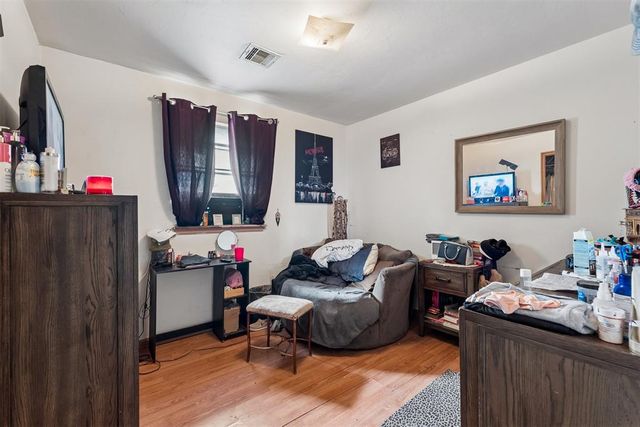 1036 Larkspur Road, Moore, OK 73160