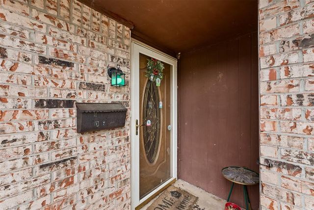 1036 Larkspur Road, Moore, OK 73160