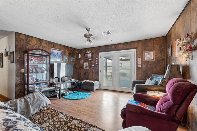 1036 Larkspur Road, Moore, OK 73160