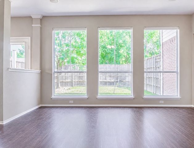 311 Melshire Street, Sunnyvale, TX 75182