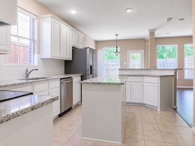 311 Melshire Street, Sunnyvale, TX 75182