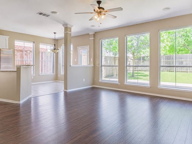 311 Melshire Street, Sunnyvale, TX 75182