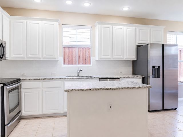 311 Melshire Street, Sunnyvale, TX 75182