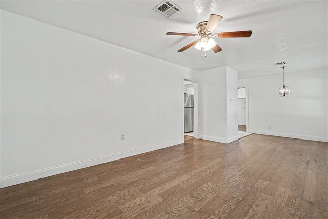 1122 NW Maple Ave, Lawton, OK 73507