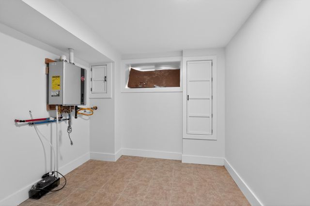 4942 SANSOM ST, Philadelphia, PA 19139