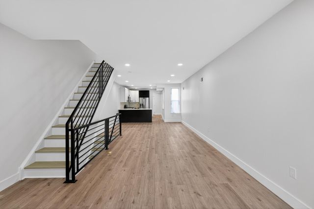 4942 SANSOM ST, Philadelphia, PA 19139