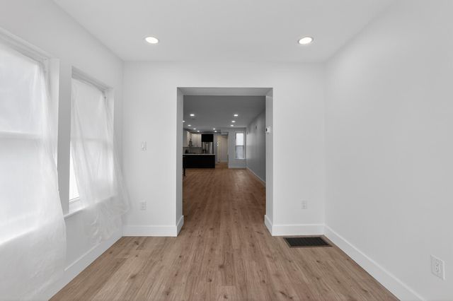 4942 SANSOM ST, Philadelphia, PA 19139