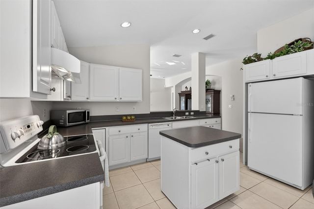 417 ROSE APPLE CIRCLE, Port Charlotte, FL 33954