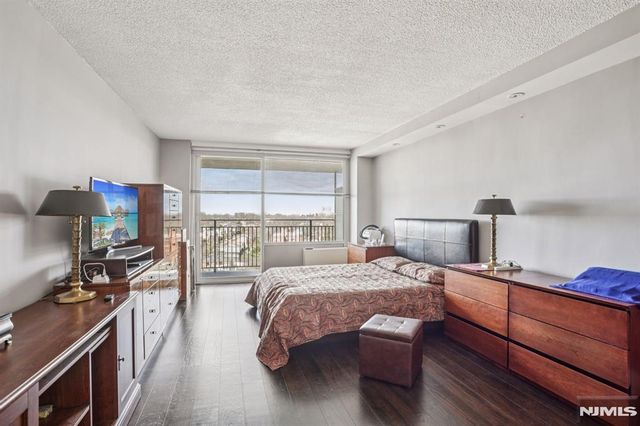 1530 Palisade Avenue 8M, Fort Lee, NJ 07024