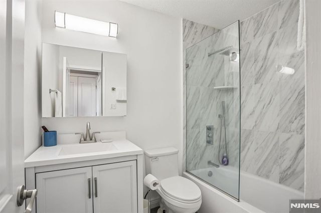 1530 Palisade Avenue 8M, Fort Lee, NJ 07024