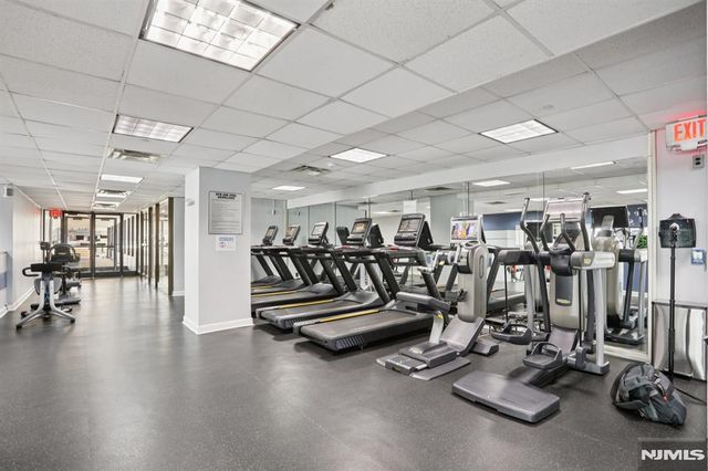 1530 Palisade Avenue 8M, Fort Lee, NJ 07024