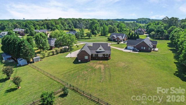 2318 Cardinal Ridge Lane, Wingate, NC 28174